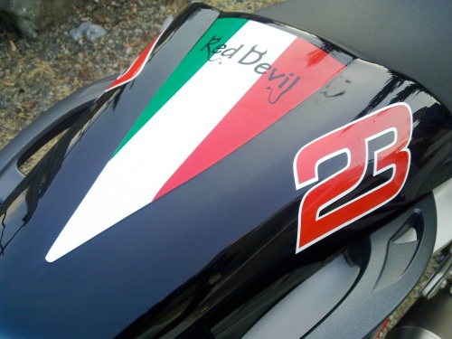 graficaadesivialessandria.com/img/cms/decorazione veicoli/decorazione motocicli/grafica-adesivi-alessandria-decorazione-veicoli-54.jpg