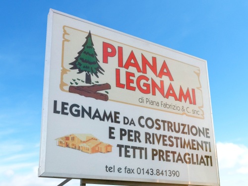 graficaadesivialessandria.com/img/cms/insegne luminose/a cassonetto/grafica-adesivi-alessandria-insegne luminose-12