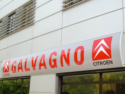 graficaadesivialessandria.com/img/cms/insegne luminose/a cassonetto/grafica-adesivi-alessandria-insegne luminose-9