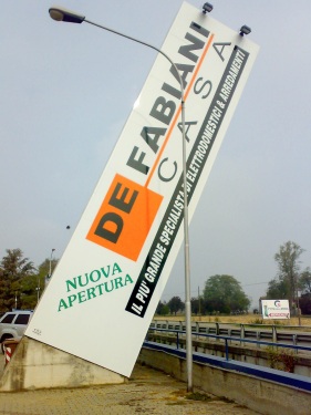grafica-adesivi-alessandria-insegne luminose-31
