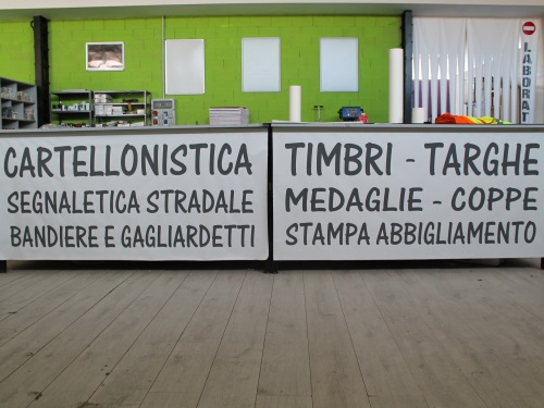 grafica adesivi alessandria manifesti e striscioni 3